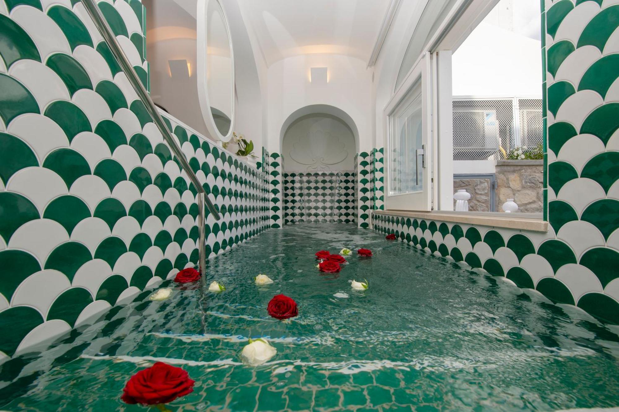 Villa Francesco Luxury Suites Positano Exterior foto